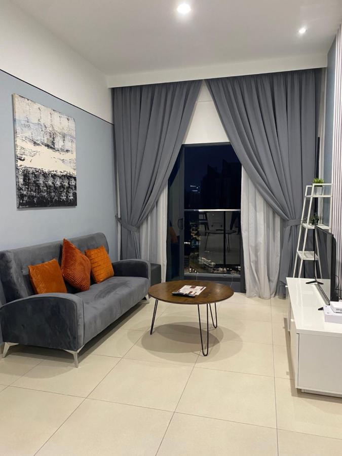 Reizz Residence By Leo Suites Κουάλα Λουμπούρ Εξωτερικό φωτογραφία